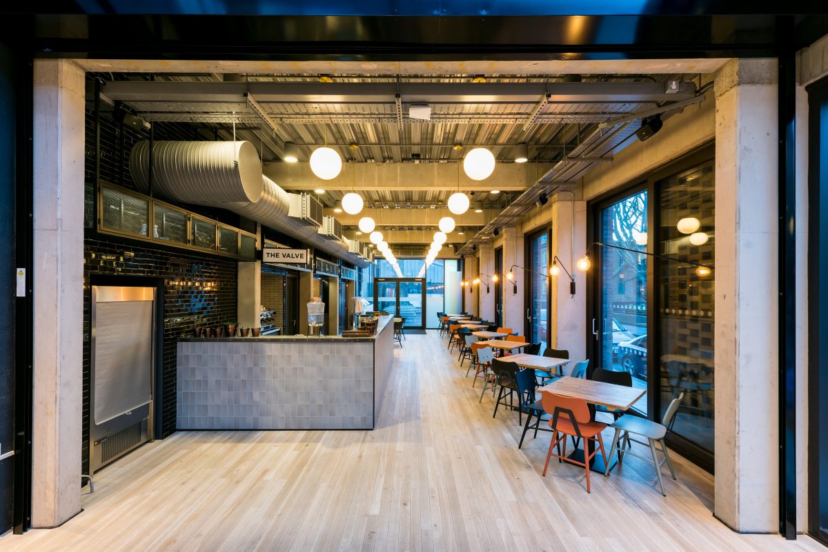 fuel tank's coffee shop